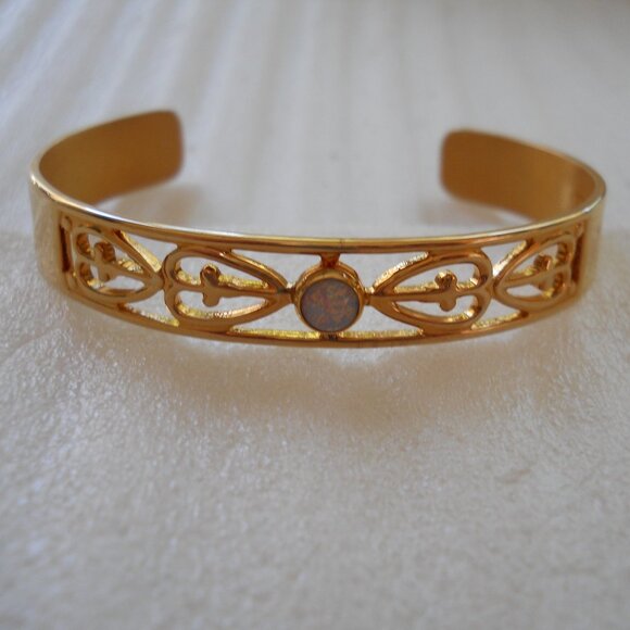 Vintage Avon - Edwardian Lace Bracelet   -  Small      8-30 - Picture 1 of 3